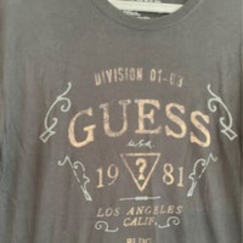Guess - Picture 5 of 6
